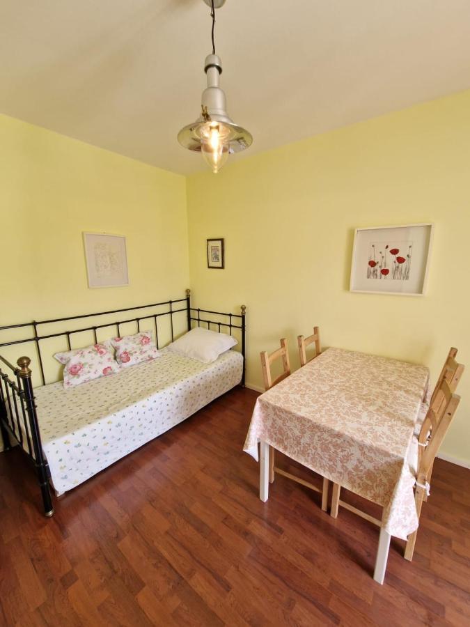 Villa Lukic Apartments スラノ エクステリア 写真